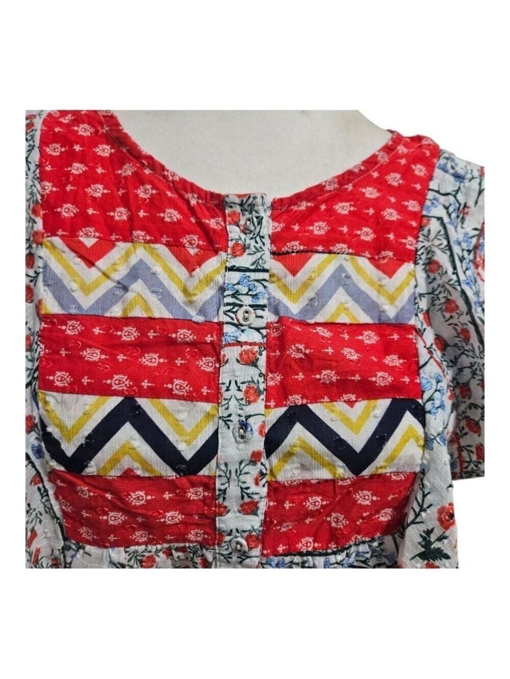Anthropologie Let Me Be Patchwork Boho Floral Button Down Top Sz 4 - Picture 4 of 5